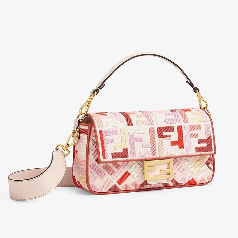 Vintage HOT Baguette Fendi Motif Canvas In Medium Pink FF Bag Red 0720